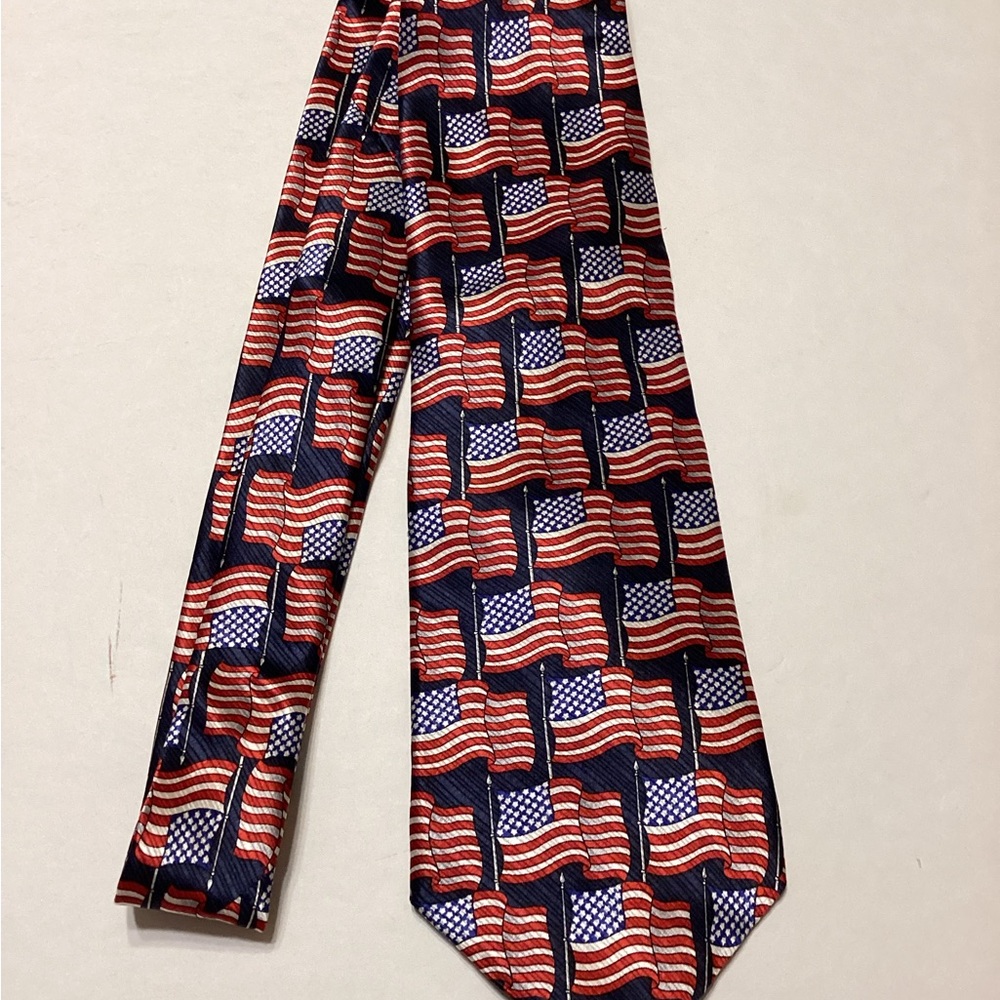 American Flag Pattern Tie